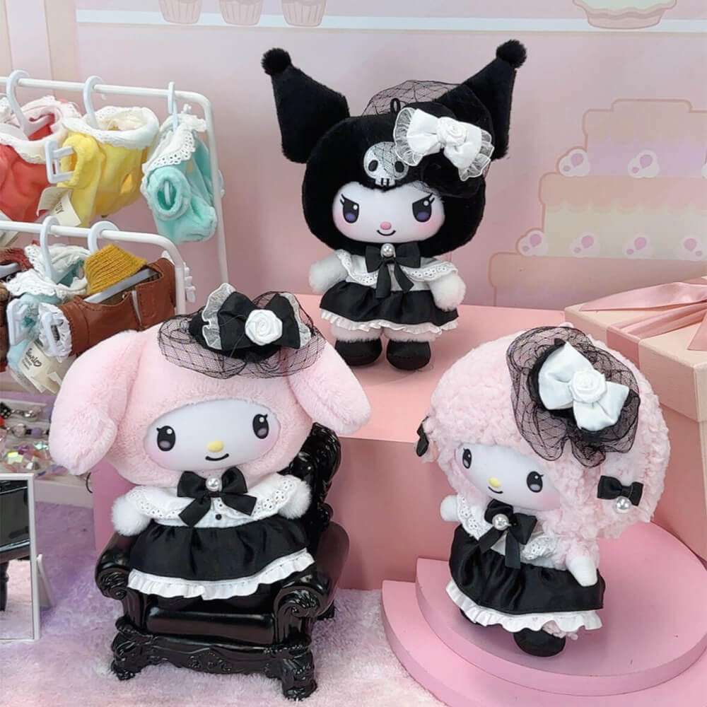 Sanrio Sisters' Outfit Vinyl Plush Charm Blind Box – KawaiiEnvy