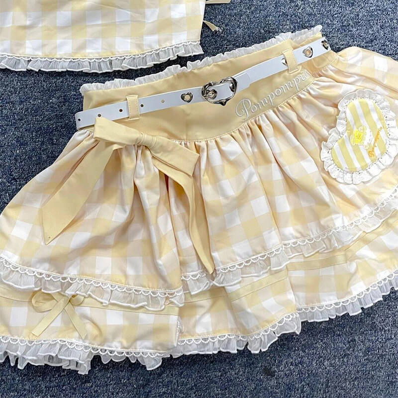 sanrio-license-pompompurin-lace-trim-mini-cake-skirt-light-yellow-decorated-with-bow