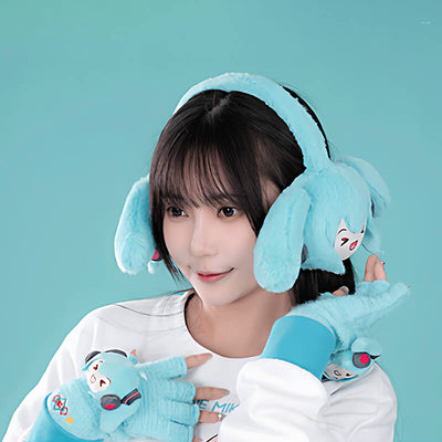 A-girl-Wearing-Hatsune-Miku-Doll-Plush-Earmuffs