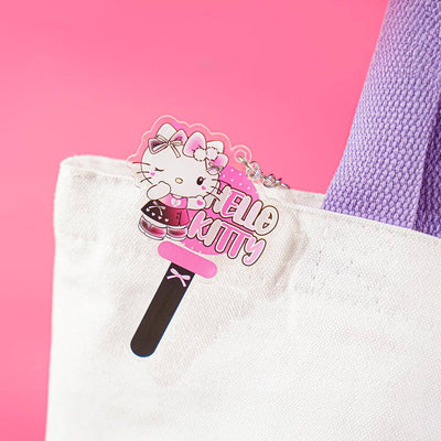 Cheer-Hello-Kitty-Clip-On-A-White-Canvas-Bag