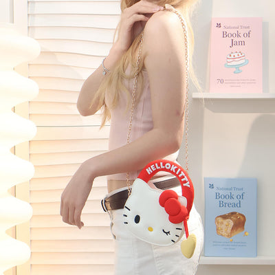 Girl-Shoulder-Wearing-Hello-Kitty-Die-Cut-Face-Pu-Min-Bag