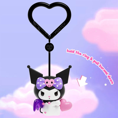 Hold-TheHeart-Ring-And-Pull-The-Kuromi-Figurine-Down