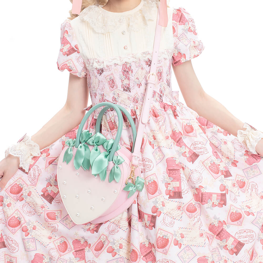 Pink-Gradient-Strawberry-Shaped-Lolita-Crossbody-Bag