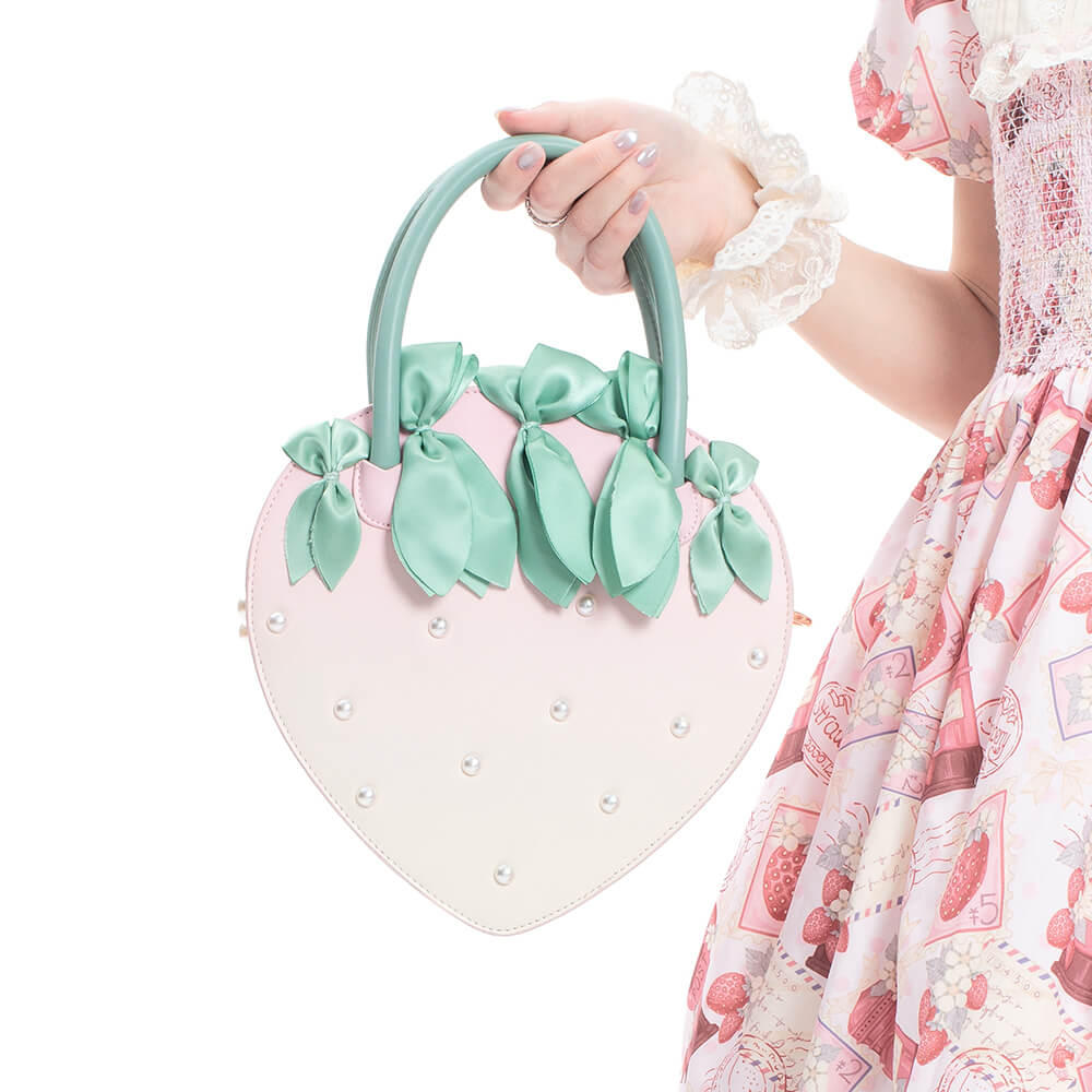 Pink-Strawberry-Pearl-Lolita-Bag
