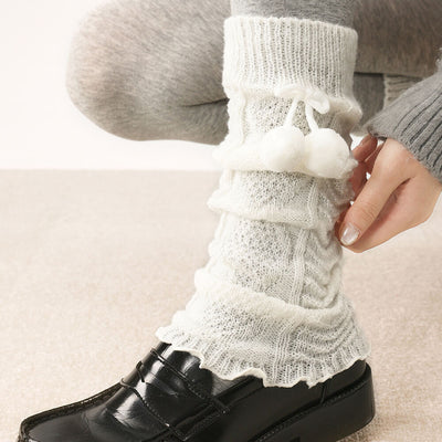 Playful-Pom-pom-Accents