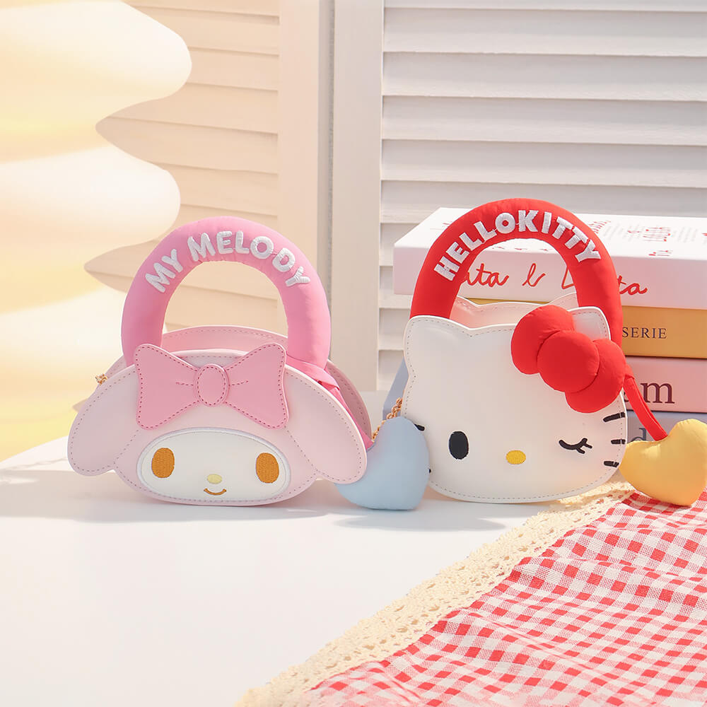 Sanrio-Pink-My-Melody-And-Red-Hello-Kitty-3D-Die-Cut-Face-PU-Mini-Bags-With-Heart-Charm