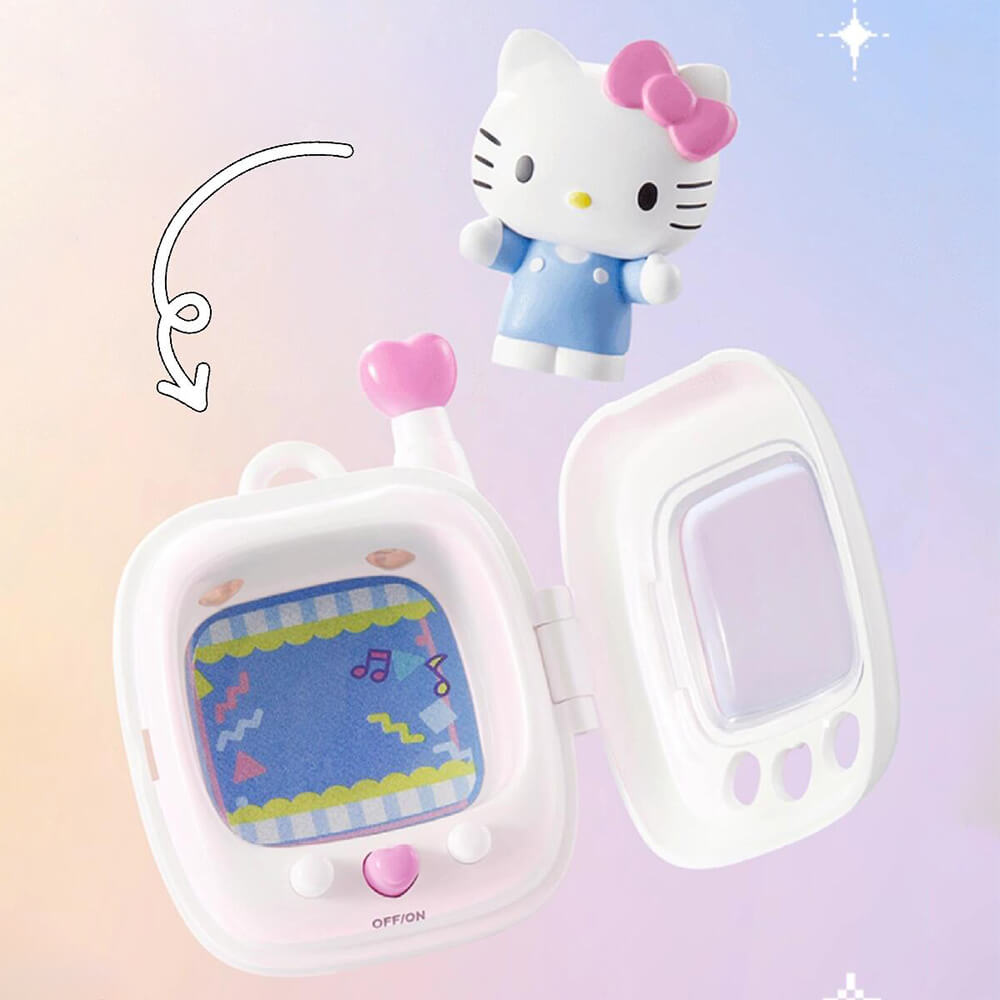 The-case-can-be-open-and-the-inside-sanrio-figurine-could-be-taken-out