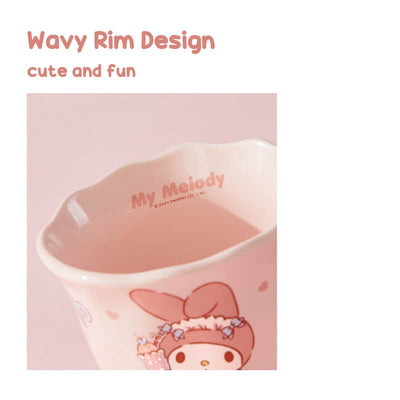 Wavy-Rim-Design-for-a-Cute-and-Fun-Look