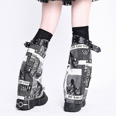 Retro Pictorial Print Buckled Leg Warmers