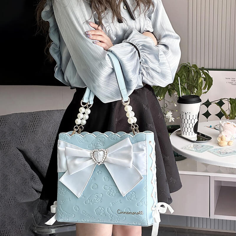 cinnamoroll-light-blue-embossed-lace-up-pu-ita-handbag
