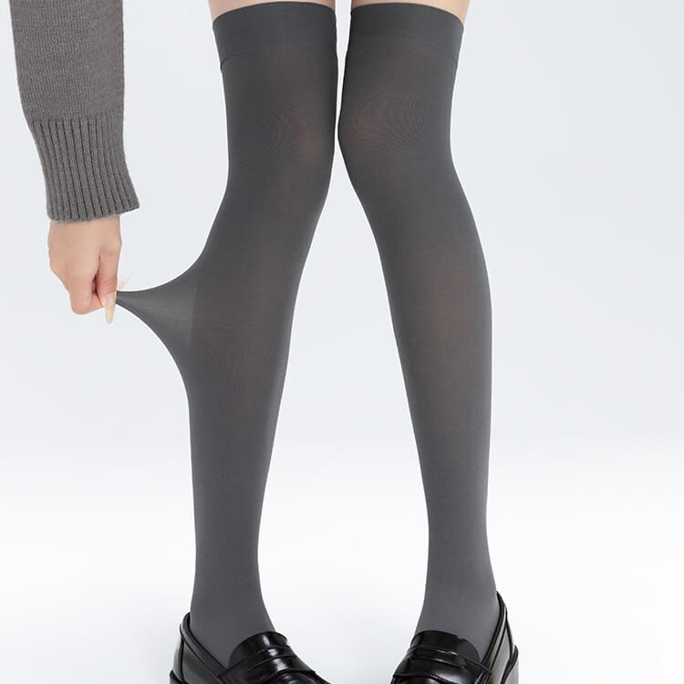 non-slip-socks-ideal-for-pairing-with-skirts-or-shorts