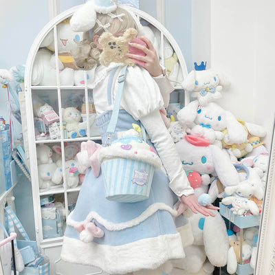 side-display-of-the-cinnamoroll-lolita-jsk-dress