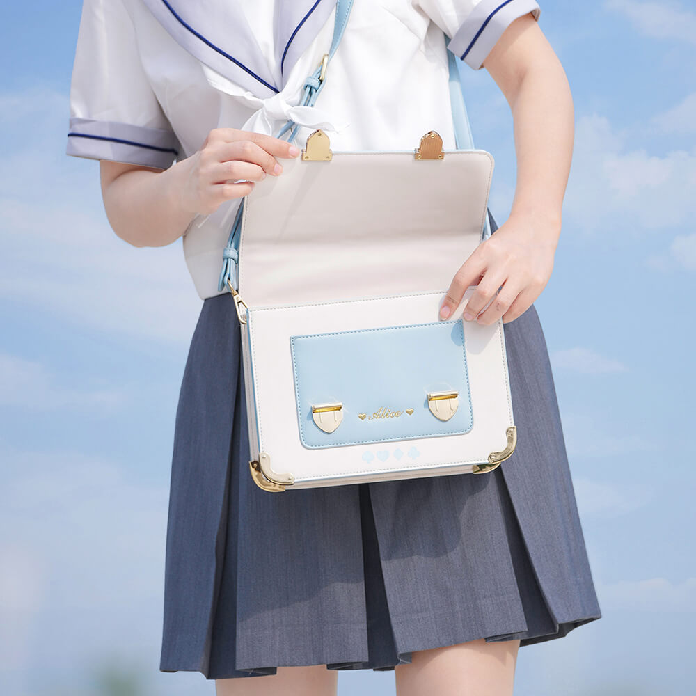 Alice-JK-Messenger-Bag-open-details-light-blue