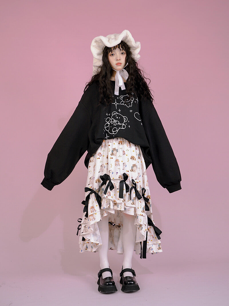 Black-Teddy-Bear-Long-Sleeve-Loose-Sweatshirt-matched-with-cats-skirt