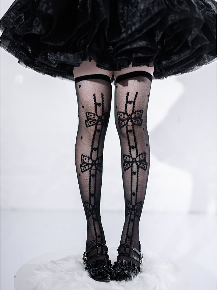 Lolita-Black-Dots-Bows-Over-Knee-Socks-model-show