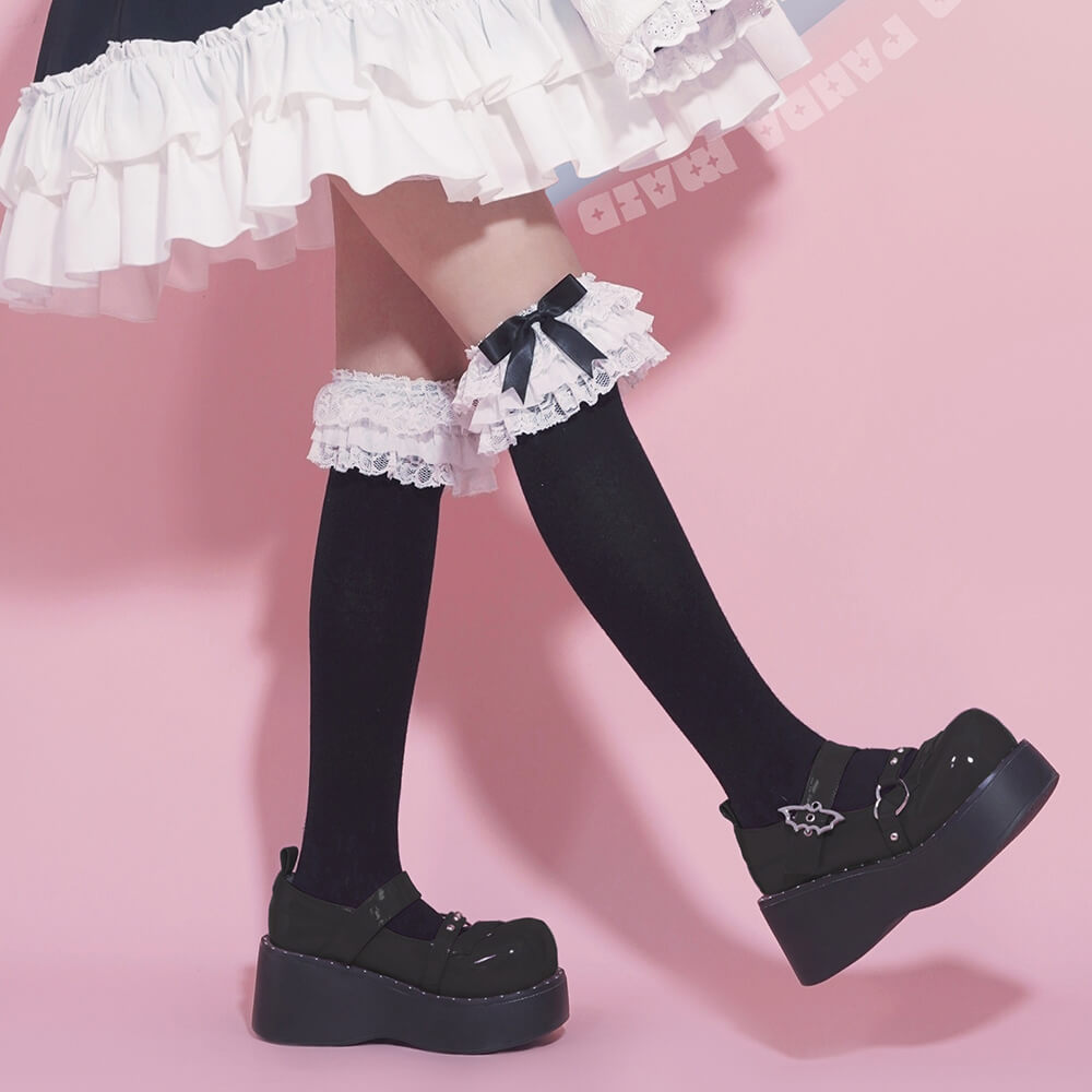 Lolita-Lace-Ruffle-Top-Ribbon-Bow-Knee-Socks-black