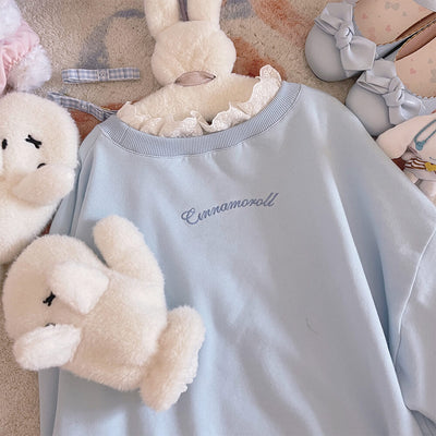 back-embroidery-of-the-cinnamoroll--lace-sweatshirt