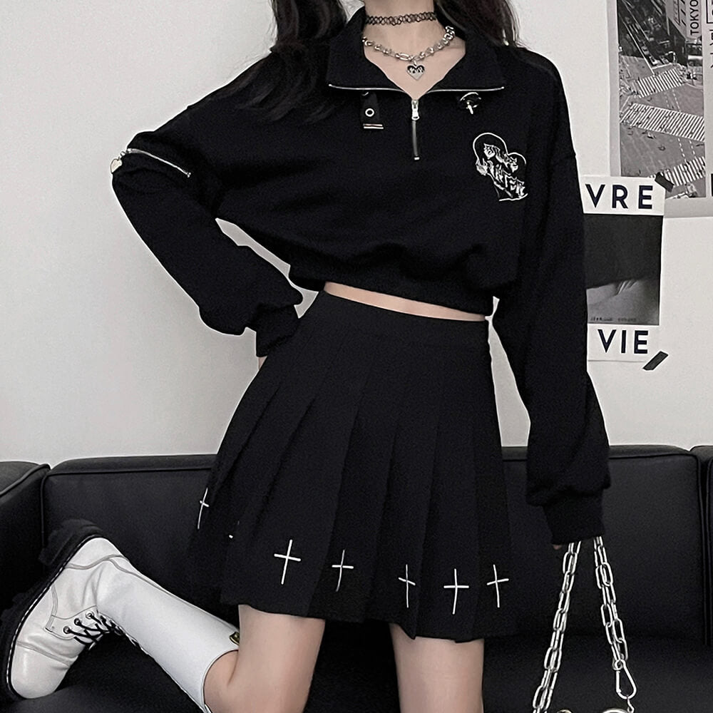 black-cross-embroidery-pleated-kirt-matched-with-black-crop-zip-up-sweatshirt_fc54434f-ce4e-45b1-a83c-15e1e3ae37b8