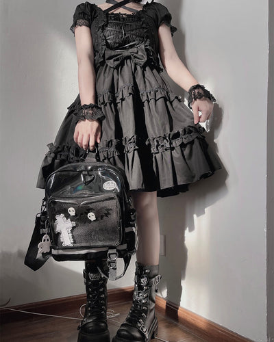 black-lolita-look-styled-by-the-black-pu-ita-bag
