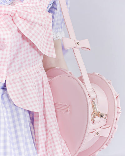 cage-heart-shaped-lolita-bag-pink-detail-show