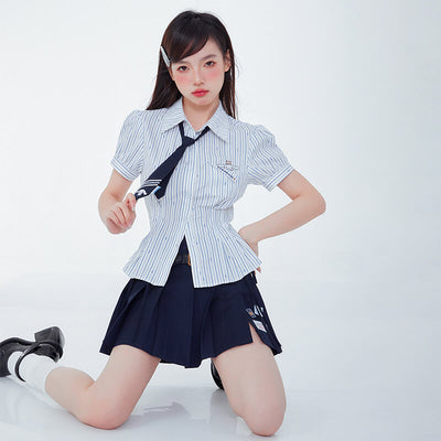 cinnamoroll-jk-look-styled-with-striped-pattern-cinched-waist-shirt-and-navy-blue-necktie