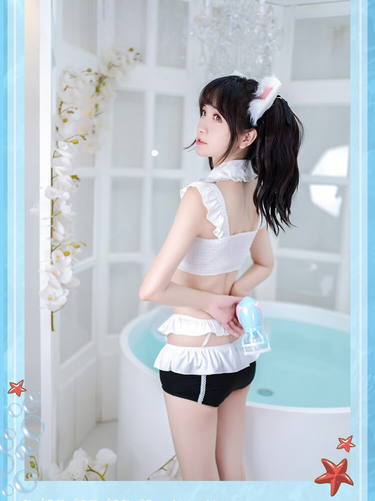 girly-kawaii-cute-black-and-white-cute-bows-lace-trim-split-swimsuit-backside-display