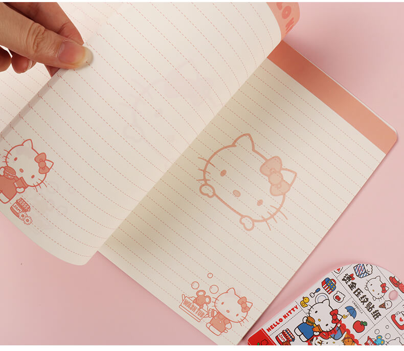 inner-page-of-the-kawaii-cute-hello-kitty-loose-leaf-notebook-A5