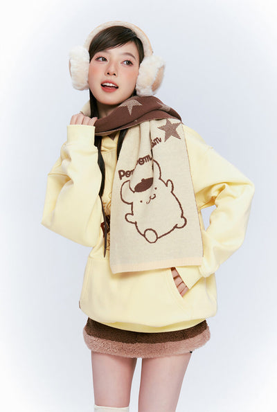 kawaii-girl-outfit-styled-by-pompompurin-hoodie-and-pompompurin-star-graphic-scarf