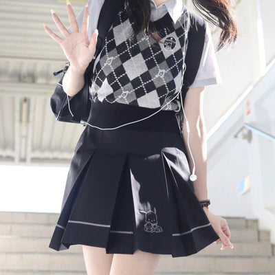 kawaii-pochacco-jk-black-outfit