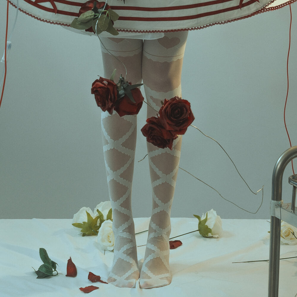 ribbon-doll-thigh-high-socks-white