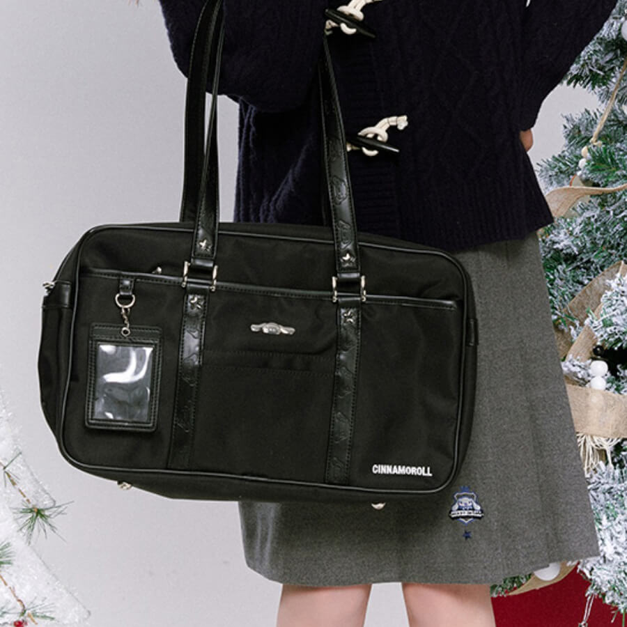 sanrio-authorized-cinnamoroll-embossed-black-jk-handbag