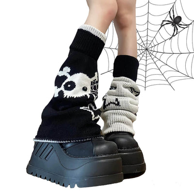 skull-and-stars-graphic-double-side-wear-knit-leg-warmers-black
