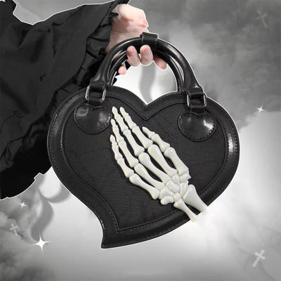 skull-claw-heart-shaped-handbag-in-black