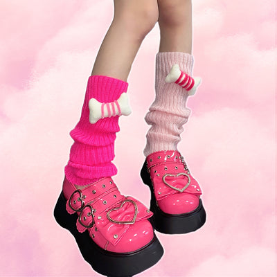 y2k-pink-knit-leg-warmers-with-bones-decorated